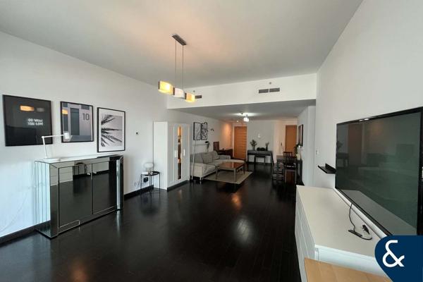 Large layout | 3 Bedrooms | Full Marina View